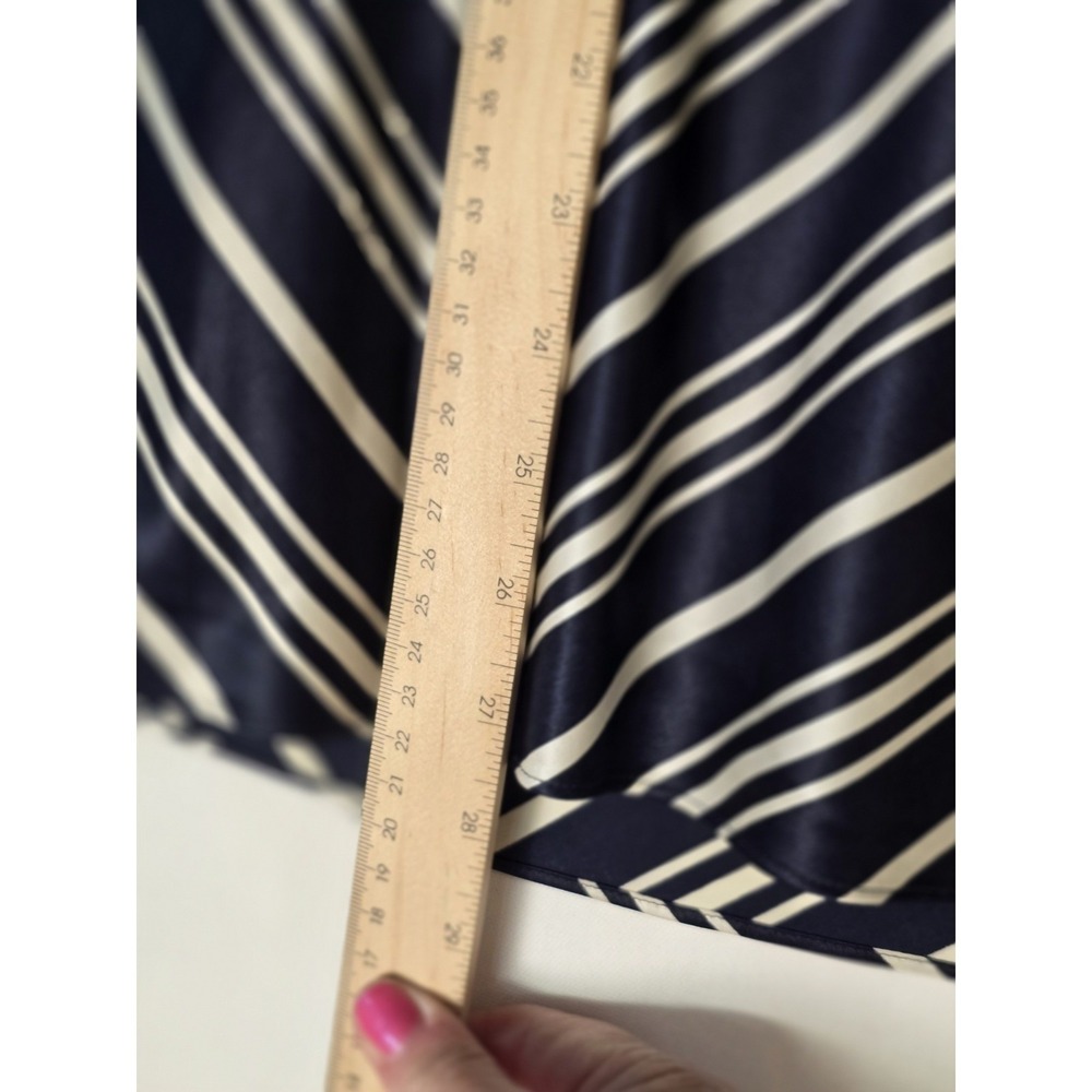 Pendleton Womens Size 12 100% Silk A-Line Skirt Navy Cream Stripes‎ Nautical - Picture 4 of 7